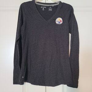𝅺ANTIGUA Women's Long Sleeve, V-neck, Gray Pittsburgh Steelers T-shirt, size M